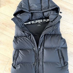 Aritzia Super Puff Vest